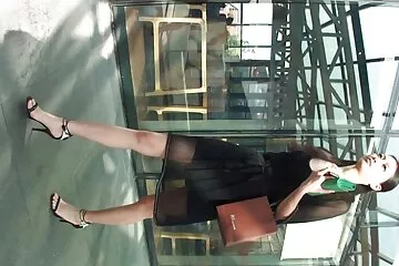 Liếm xong dương vật, người đẹp được sex cổ đại trai đẹp đụ