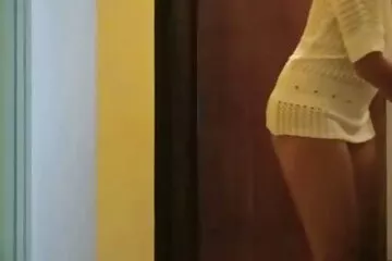Sếp địt sex cổ đại em đầu bếp trẻ.